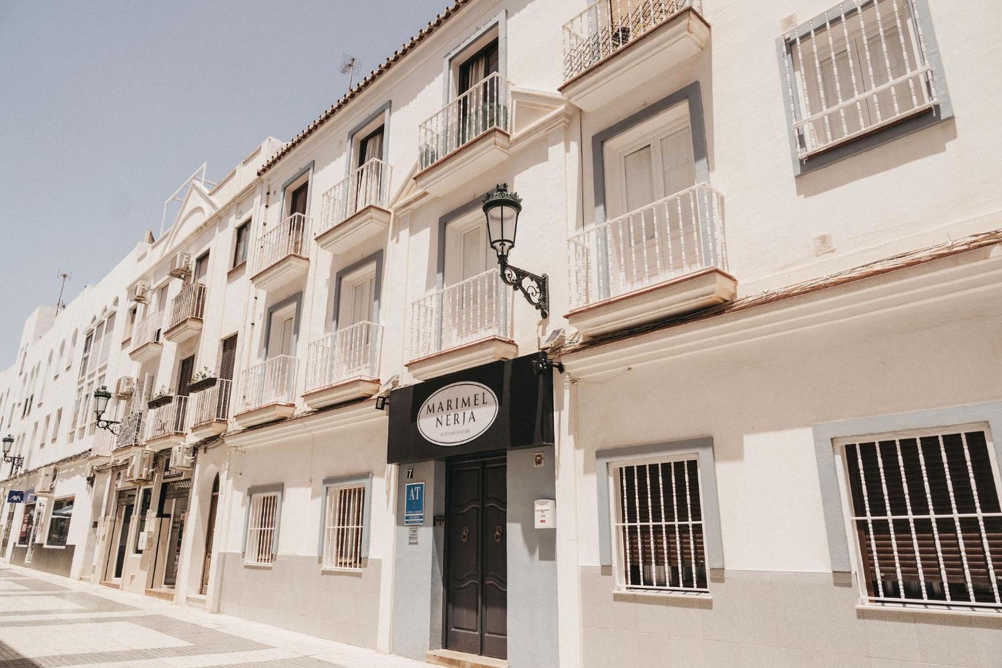 Marimel Nerja Alojamientos Exterior foto
