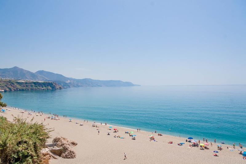 Marimel Nerja Alojamientos Exterior foto